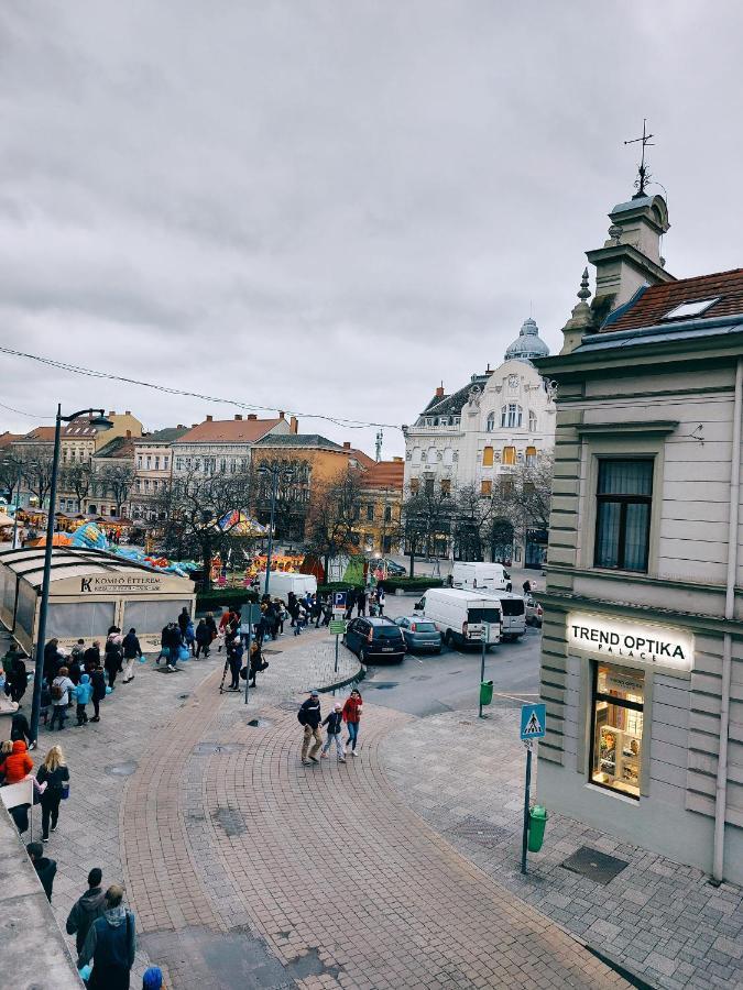Square 16 Apartman - Absolutely Central Location With Self Check In Szombathely Exteriér fotografie