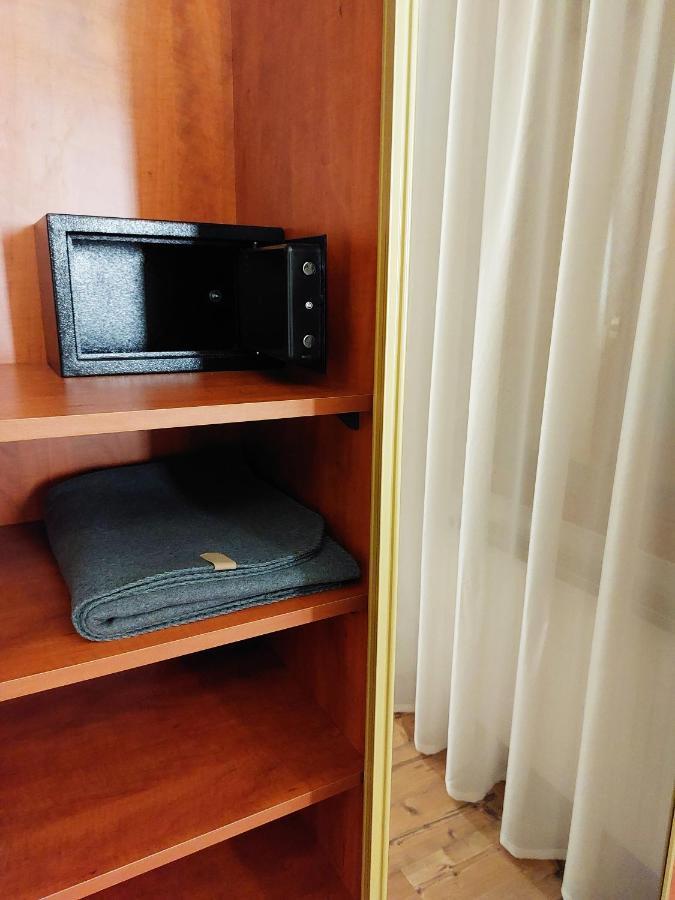 Square 16 Apartman - Absolutely Central Location With Self Check In Szombathely Exteriér fotografie