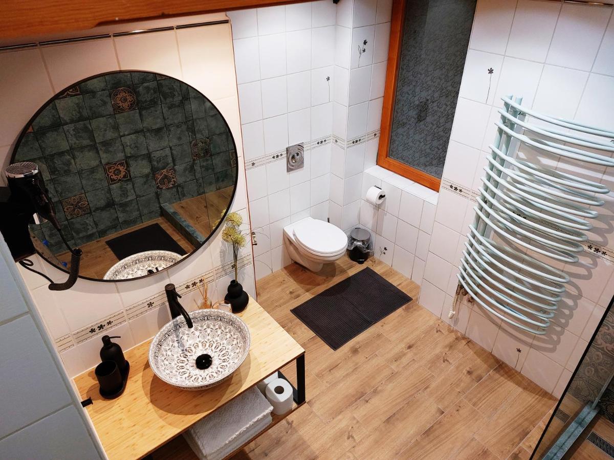 Square 16 Apartman - Absolutely Central Location With Self Check In Szombathely Exteriér fotografie